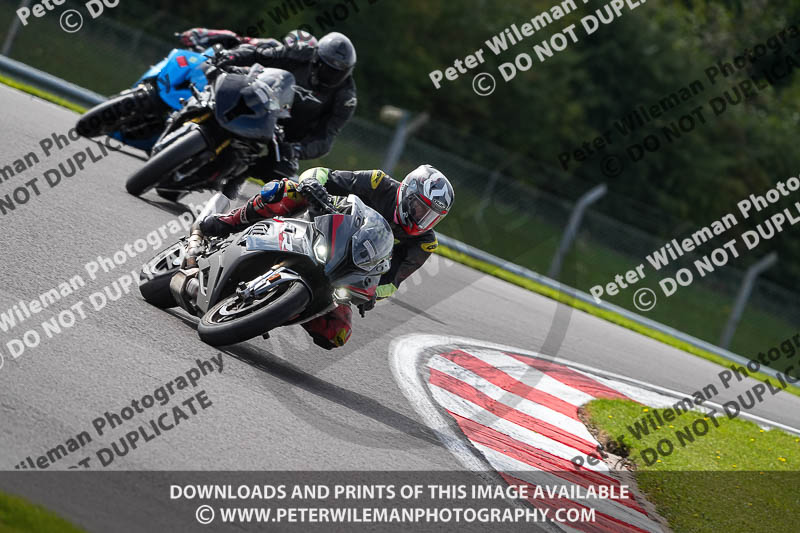 donington no limits trackday;donington park photographs;donington trackday photographs;no limits trackdays;peter wileman photography;trackday digital images;trackday photos